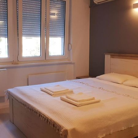 Sofia Apartment Sajmiste Экстерьер фото
